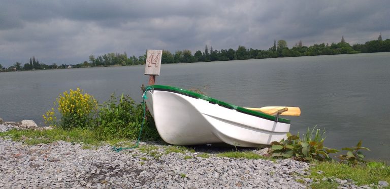 Niezbędnik wędkarza – odzież i akcesoria na każdą wyprawę wędkarską